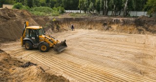 Разработка котлована Сорочинск, цена от 306 руб./м3.